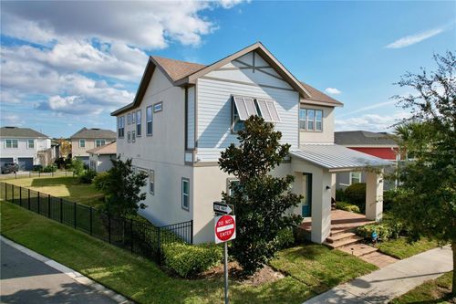 9062 Sperry St, ORLANDO, FL, 32827-6879 | Card Image