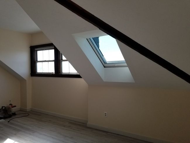 APT-18 - 926 Southbridge St, Condo with 2 bedrooms, 1 bathrooms and 1 parking in Worcester MA | Image 4