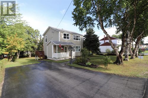 19 Elizabeth Ave, Deer Lake, NL, A8A1H7 | Card Image
