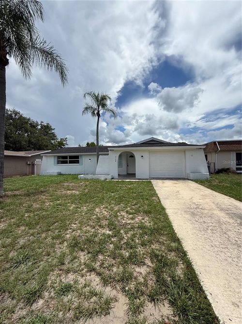 5114 Greenwood Street, NEW PORT RICHEY, FL, 34653 | Card Image