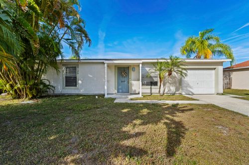307 Se Husted Ter, Port St Lucie, FL, 34983-2650 | Card Image