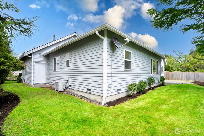 1912 243 Rd Pl Se, House other with 3 bedrooms, 2 bathrooms and 2 parking in Bothell WA | Image 29