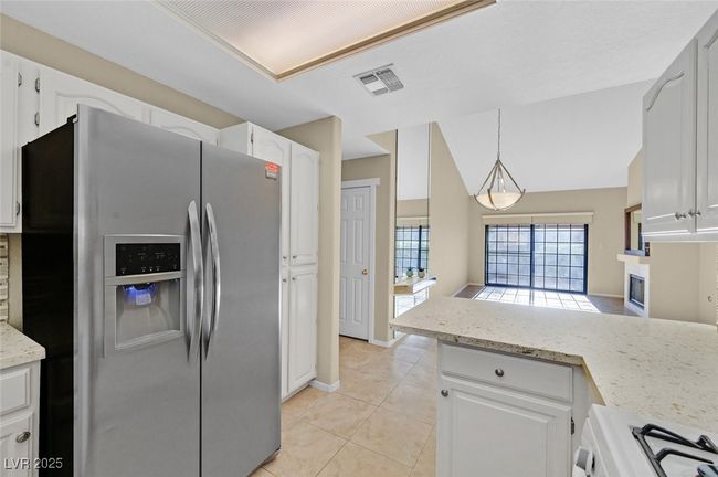1026 - 2851 S Valley View Blvd, Townhouse with 2 bedrooms, 2 bathrooms and null parking in Las Vegas NV | Image 8