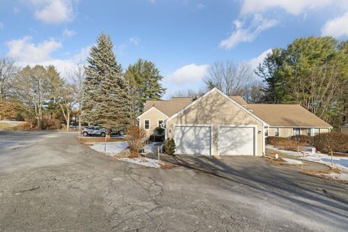 178 Winding Pond Road, Londonderry, NH, 03053 | Card Image