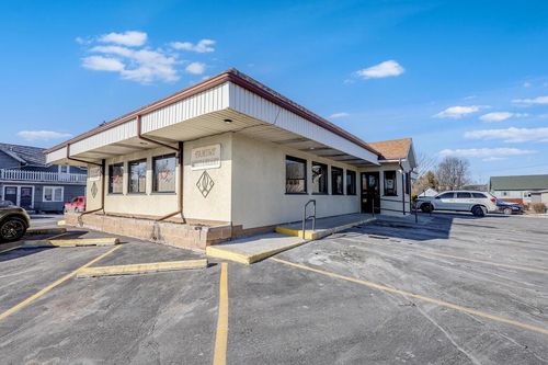 2604 Custer Street, Manitowoc, WI, 54220 | Card Image