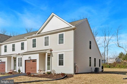 110 Silversmith Rd, OXFORD, PA, 19363-2900 | Card Image