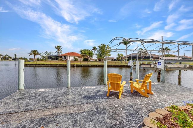 15490 Seafoam Cir, House other with 3 bedrooms, 3 bathrooms and null parking in PORT CHARLOTTE FL | Image 70