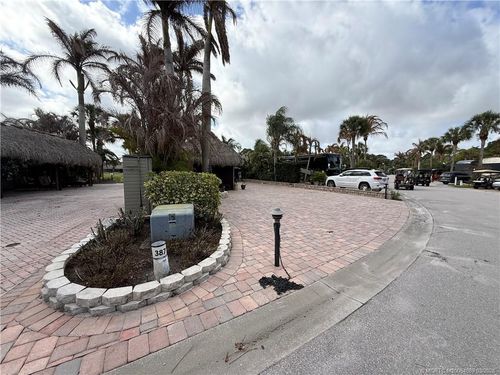 387 Nw Boundary Dr, Port Saint Lucie, FL, 34986-2236 | Card Image