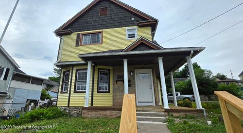 1st-fl-215 S Valley Ave, Olyphant, PA, 18447-2055 | Card Image