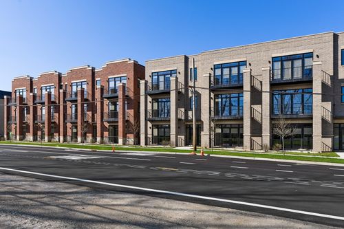 ste-3e-790 Irving Park Rd, Roselle, IL, 60172-4342 | Card Image