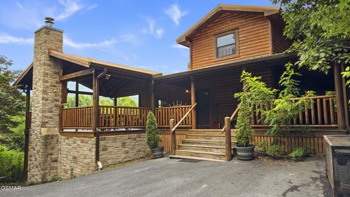 4750 Townsend Dr, Gatlinburg, TN, 37738-6538 | Card Image