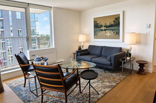 905-328 E 11th Ave, Vancouver, BC, V5T4W1 | Card Image
