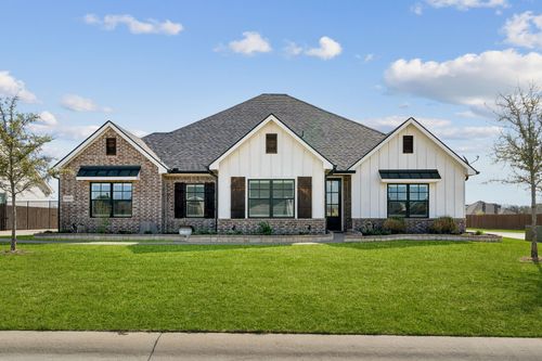 9000 Lazy Oak Dr, Justin, TX, 76247-1811 | Card Image