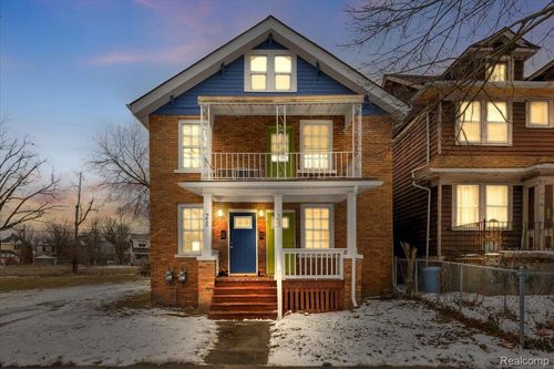 21 North St, Highland Park, MI, 48203-2561 | Card Image