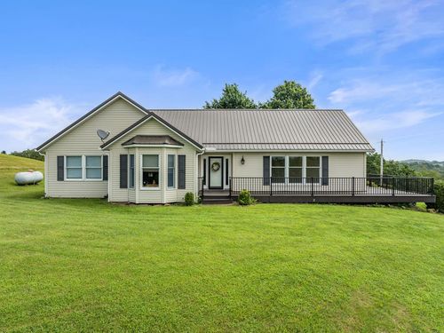 962 Reid Ridge Rd, Cameron, WV, 26033-1726 | Card Image