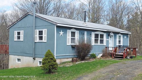75 Nunzio Rd, Cornwallville, NY, 12418-1210 | Card Image