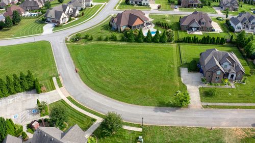 216 Hutchins Camp Trce, Clarksville, TN, 37043-1058 | Card Image