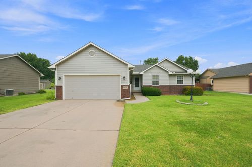 10818 W Central Park St, Wichita, KS, 67205-6005 | Card Image
