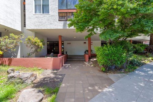 apt-215-288 Whitmore St, Oakland, CA, 94611-4676 | Card Image