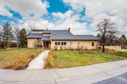 1255 Se Sunnymead Way, Pullman, WA, 99163-5475 | Card Image