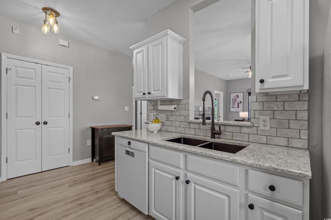 UNIT-201 - 2080 Cross Gate Blvd, Condo with 2 bedrooms, 2 bathrooms and null parking in Myrtle Beach SC | Image 7
