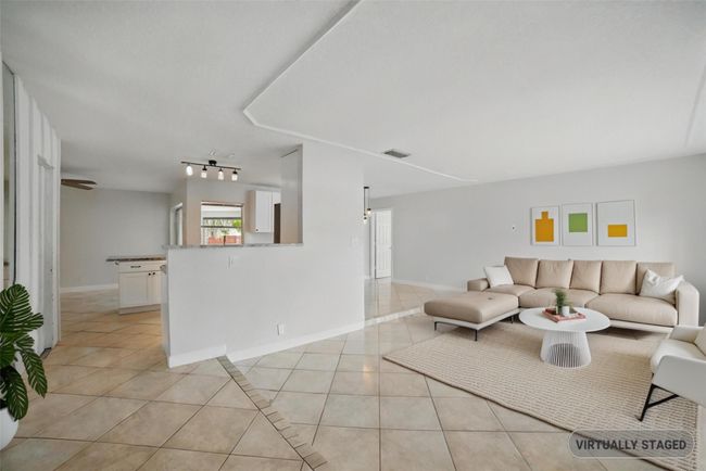 7965 Nw 9 Th St, House other with 3 bedrooms, 2 bathrooms and null parking in Margate FL | Image 6