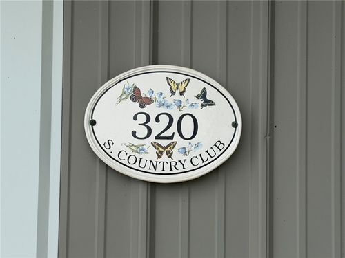 320 S Country Club Rd, Siloam Springs, AR, 72761-2936 | Card Image