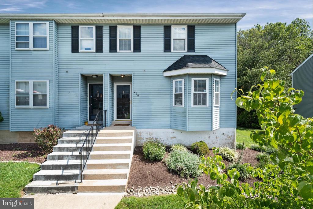 270 Green Ln, For Sale in NEWARK - eXp Realty