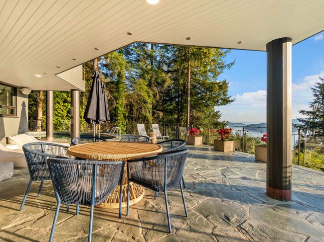 168 Sunset Drive, House other with 4 bedrooms, 5 bathrooms and 5 parking in Lions Bay BC | Image 37