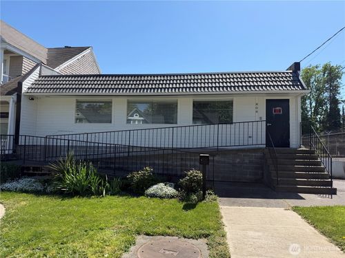 808 N 2nd St, Tacoma, WA, 98403-1929 | Card Image