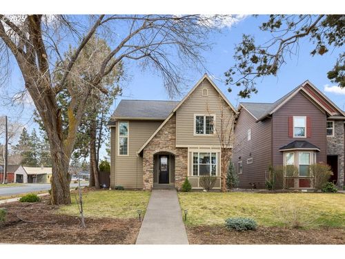 109 Sw Taft Ave, Bend, OR, 97702-1233 | Card Image