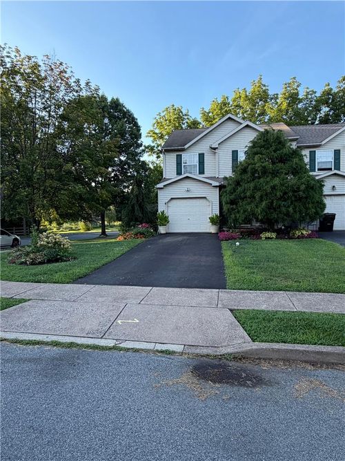 4347 Bedford Dr, Bethlehem, PA, 18020-1490 | Card Image