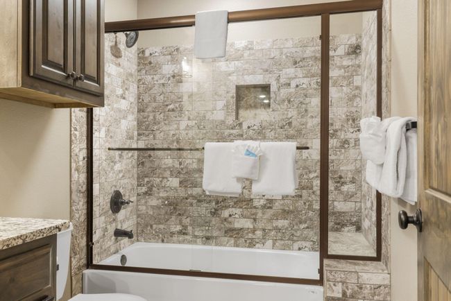 Table Rock Lake View Nightly Rental | Image 20