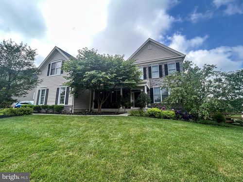 3940 Powell Rd, CHESTER SPRINGS, PA, 19425-3854 | Card Image