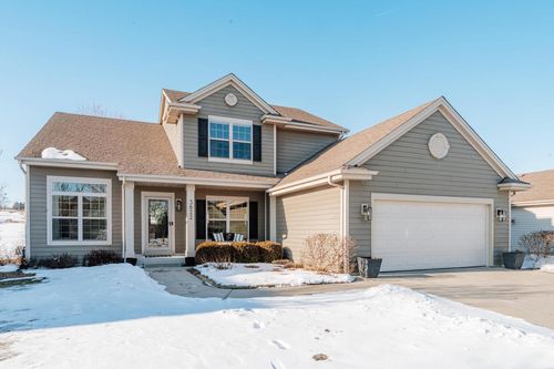 3822 Creekside Drive, Waukesha, WI, 53189 | Card Image