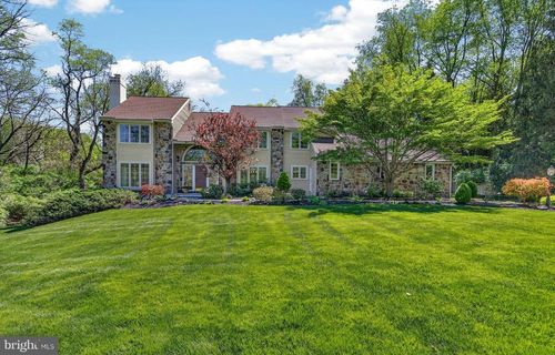 1675 Waterglen Dr, WEST CHESTER, PA, 19382-6958 | Card Image