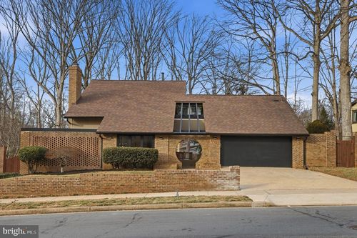 10512 Arrowood St, FAIRFAX, VA, 22032-3705 | Card Image