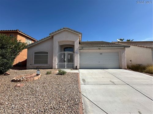 9450 Hanta Ave, Las Vegas, NV, 89117-6759 | Card Image