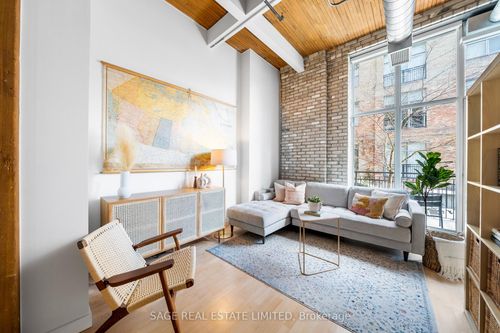 224-955 Queen St W, Toronto, ON, M6J3X5 | Card Image