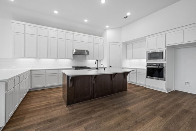 208 San Xavier St, House other with 4 bedrooms, 3 bathrooms and null parking in Georgetown TX | Image 14