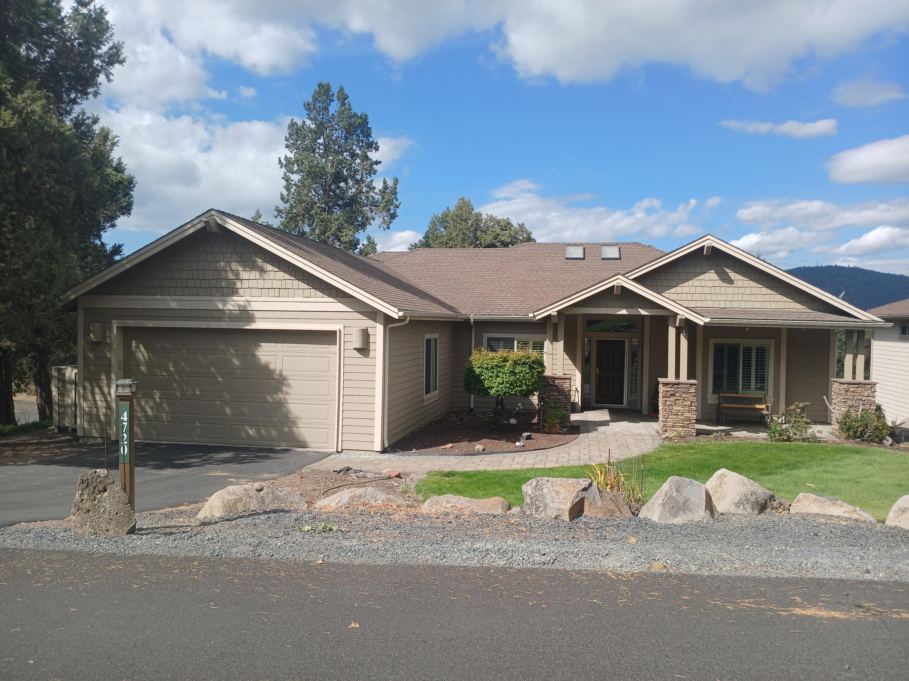 Horned Lark Dr, Klamath Falls, OR 97601