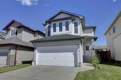 28 Tarawood Grove Ne, House detached with 4 bedrooms, 3 bathrooms and 4 parking in Calgary AB | Image 1