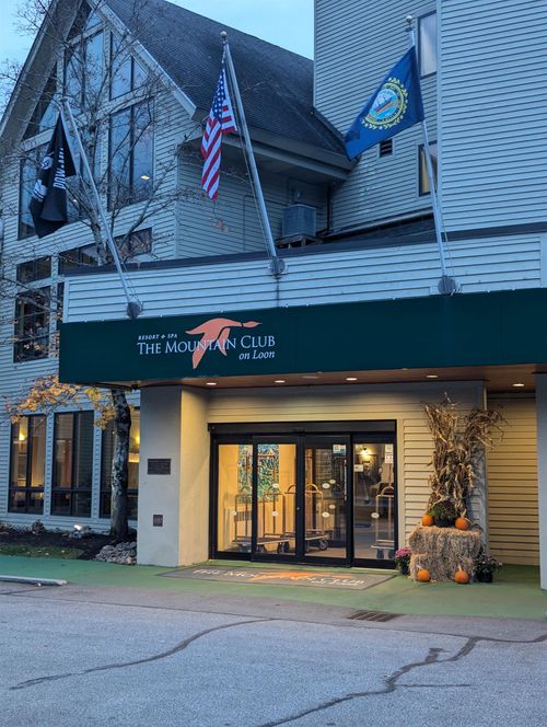 1162-slope-side-90 Loon Mountain Rd, Lincoln, NH, 03251-4303 | Card Image