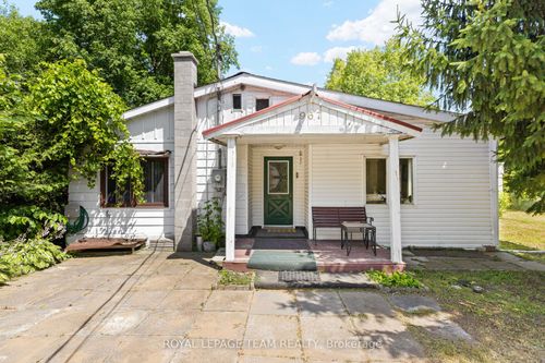 967 West St, Cumberland, ON, K4C1C6 | Card Image