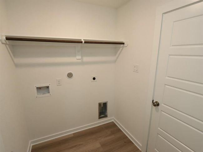 31911 Splendor Dr, House other with 4 bedrooms, 2 bathrooms and 2 parking in Fulshear TX | Image 19