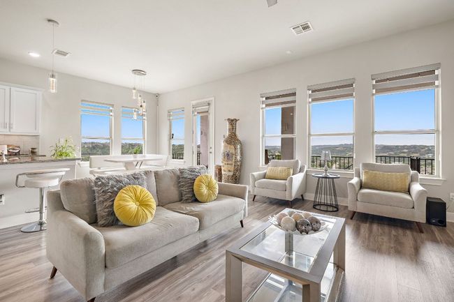 Views from every living room window | Image 4
