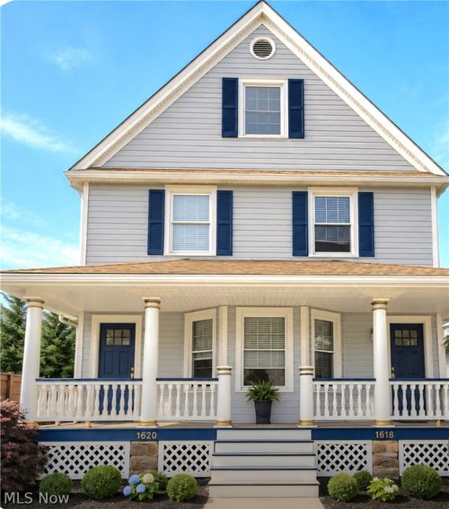 1618 Branch Ave, Cleveland, OH, 44113-5142 | Card Image
