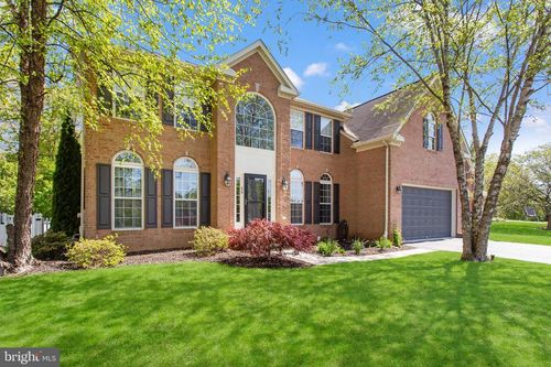 38 Firmin Way, HANOVER, PA, 17331-9409 | Card Image