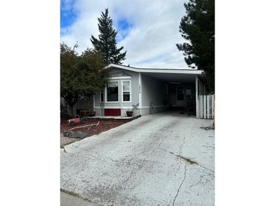 1854 Kokanee Cres N, House other with 2 bedrooms, 1 bathrooms and 1 parking in Cranbrook BC | Image 1