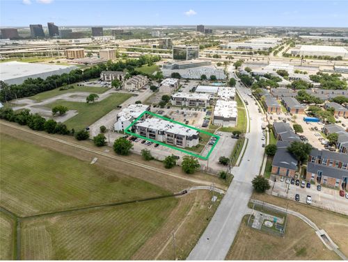 f-22-212 Plaza Verde Dr, Houston, TX, 77038-1450 | Card Image